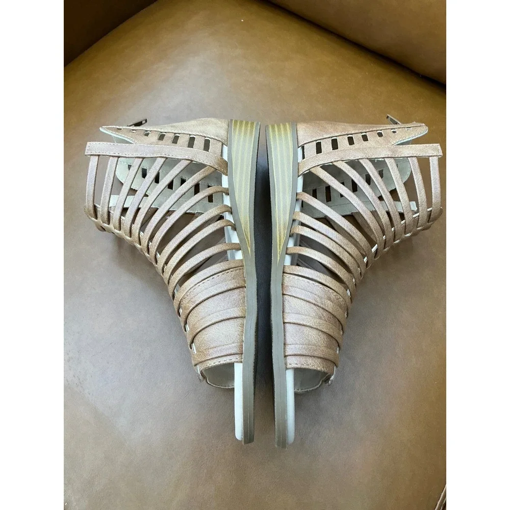 Journee Delilah Gladiator Wedge Sandals Womens 7.5 Brown New Strappy Cage Zip